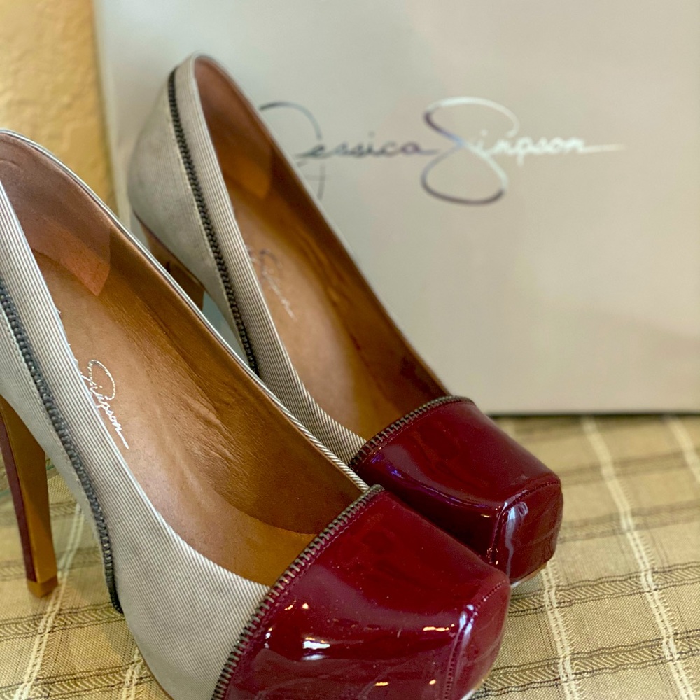 Jessica Simpson heels
